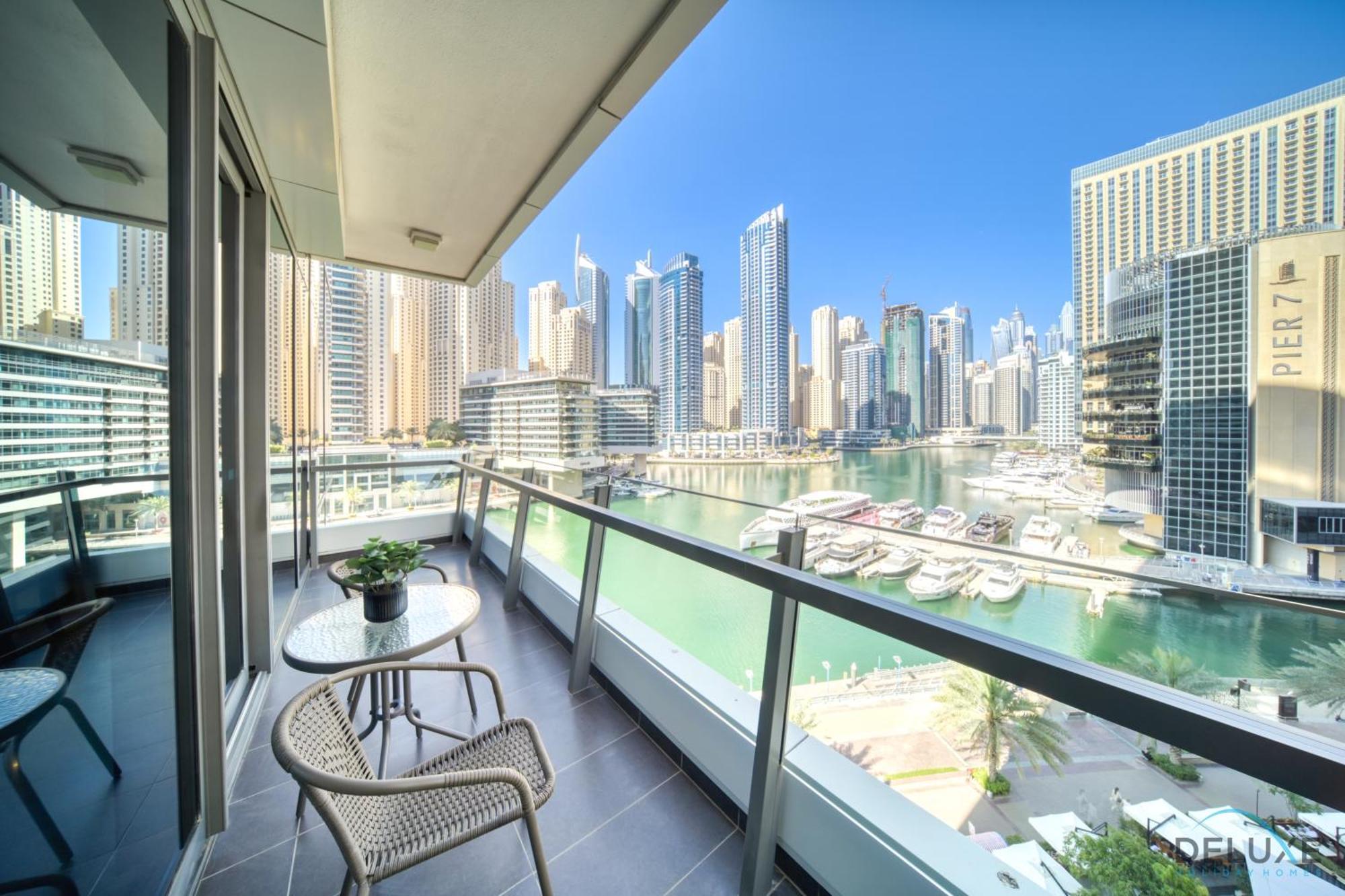 Beautiful 2br At Silverene Towers A Marina By Deluxe Homes Appartement Dubai