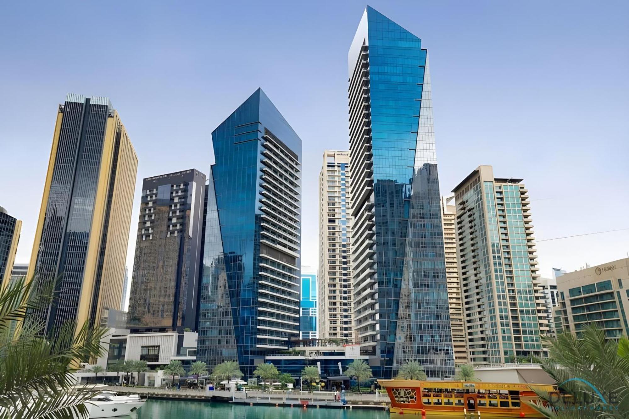 Beautiful 2br At Silverene Towers A Marina By Deluxe Homes Appartement